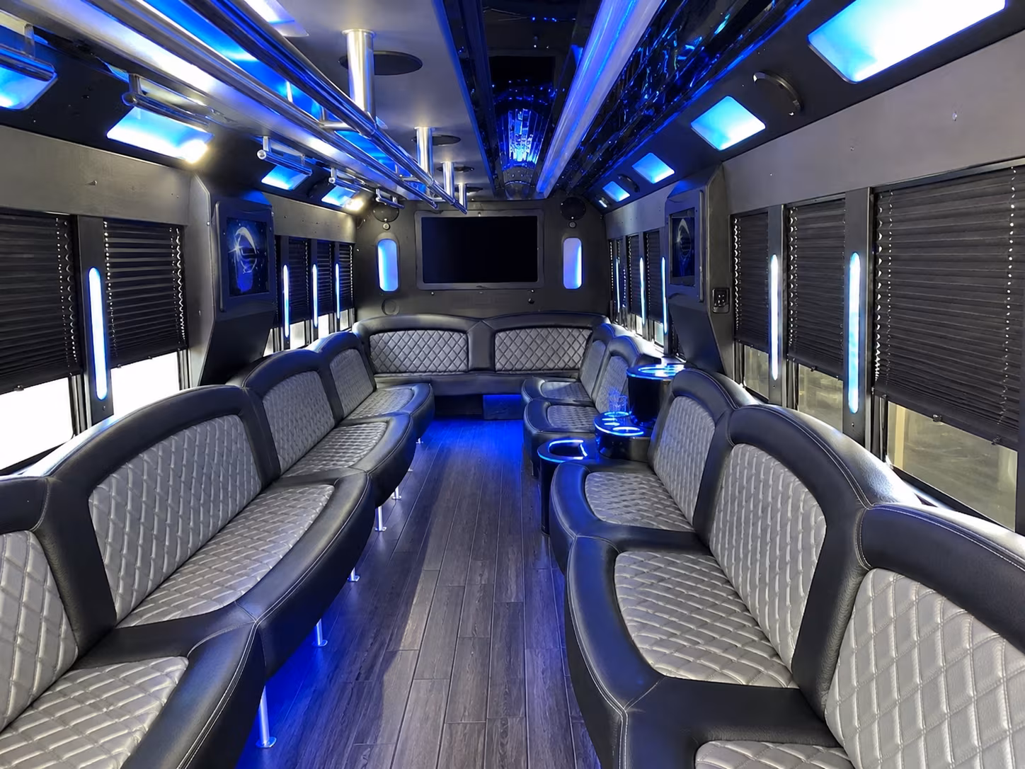 Metairie Winery Tour & Pub Crawl Transportation
