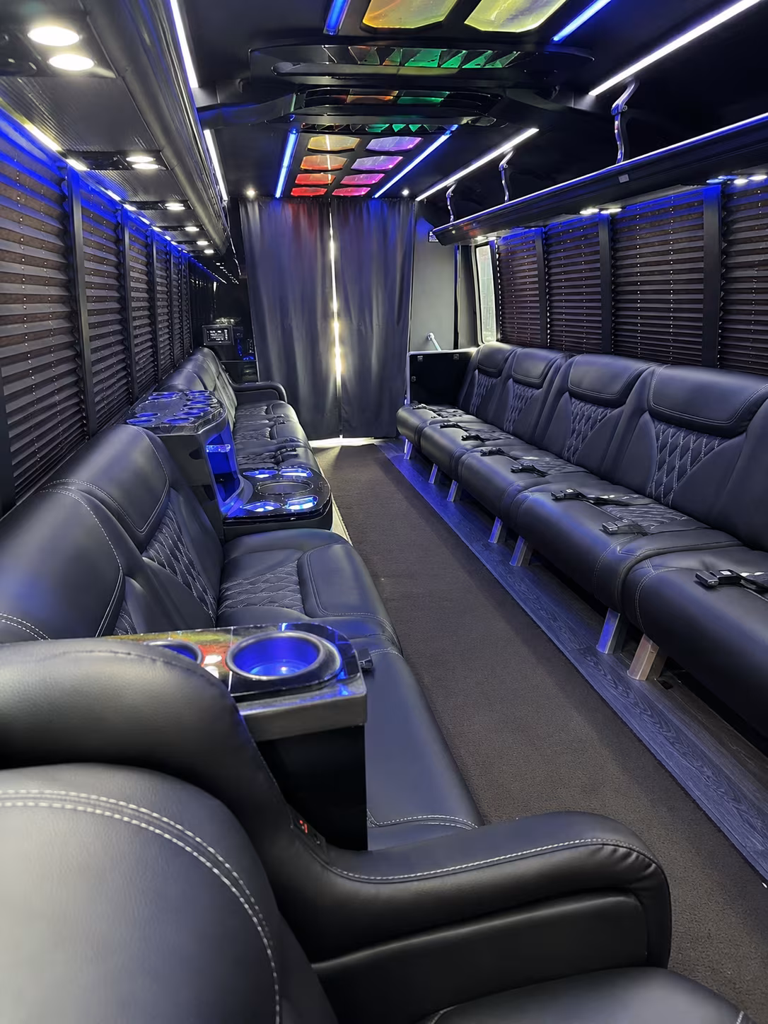 New Orleans Prom & Homecoming Transportation group transportation