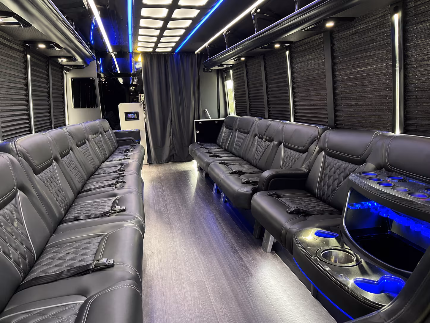 New Orleans Winery Tour & Pub Crawl Transportation party bus exterior